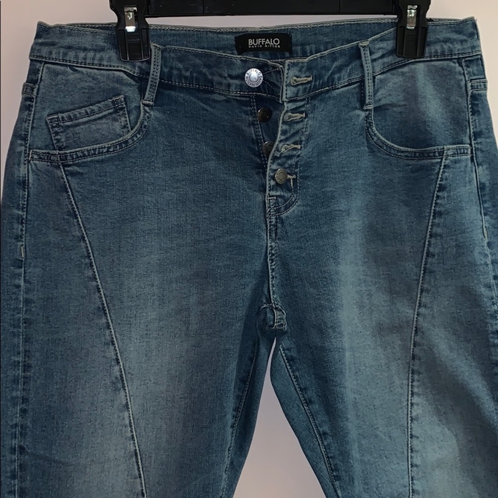Blue jeans - Picture 2 of 3